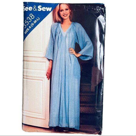 Early 1970s Dress Patterns Selection of 4. - Picture 2 of 13